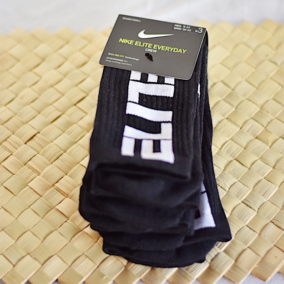 nike elite everyday crew